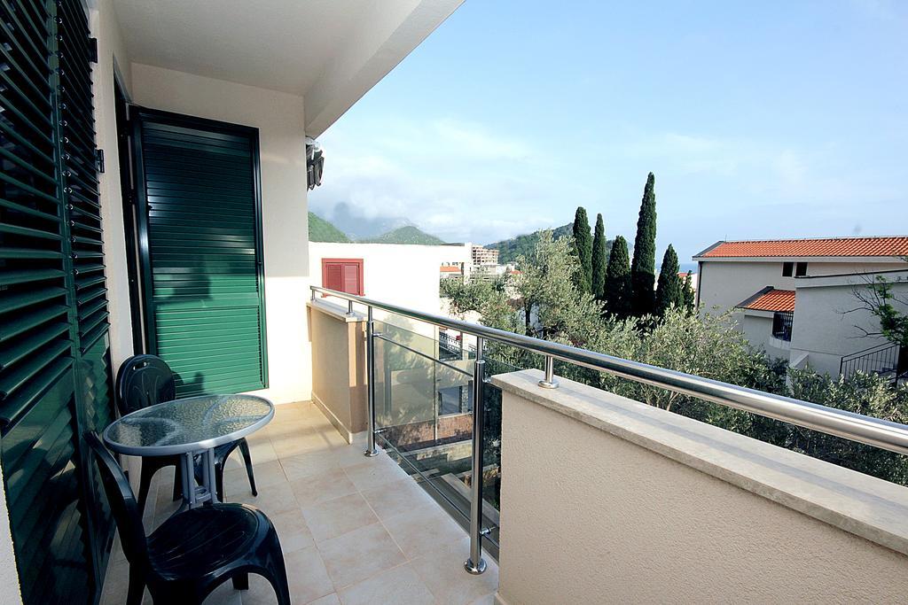 Apartments Draskovic Mirista Petrovac Exterior photo